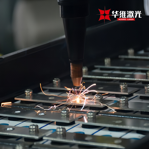 Huawei -laser leidt laser -lasbevoegdheden nieuwe energie -industrie -upgrade